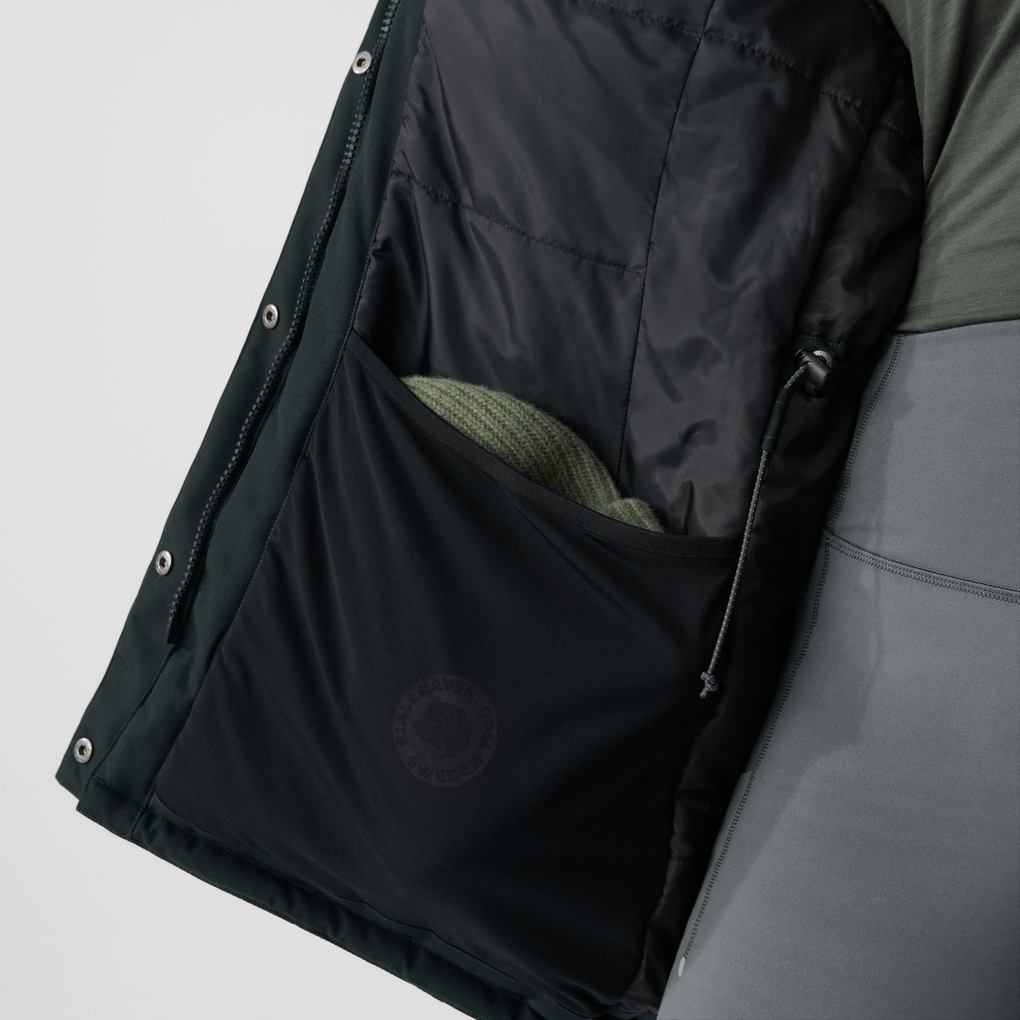 Fjällräven Nuuk Parka Dame - Image 11