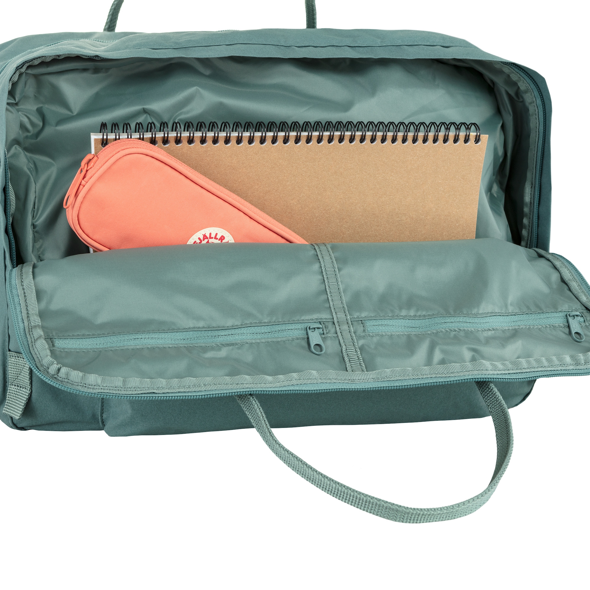 Fjällräven Kånken Weekender - Image 4