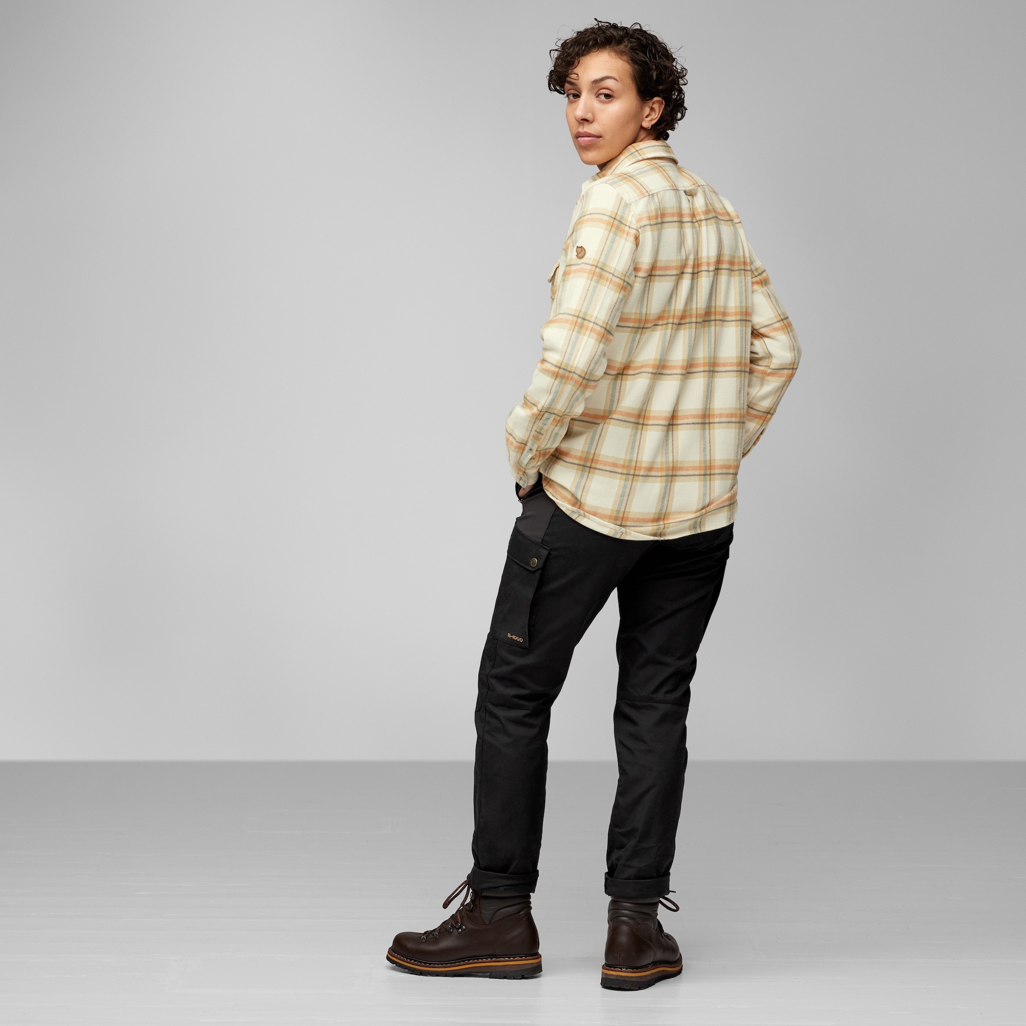 Fjällräven Övik Heavy Flannel Skjorte Dame - Image 10