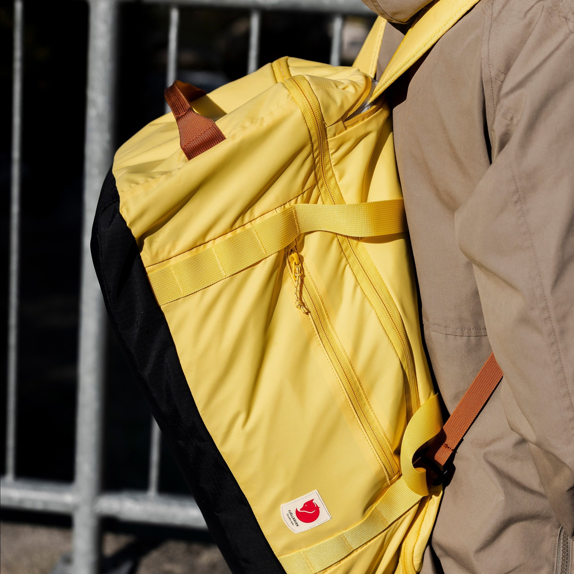Fjällräven High Coast Duffel 36 - Image 14