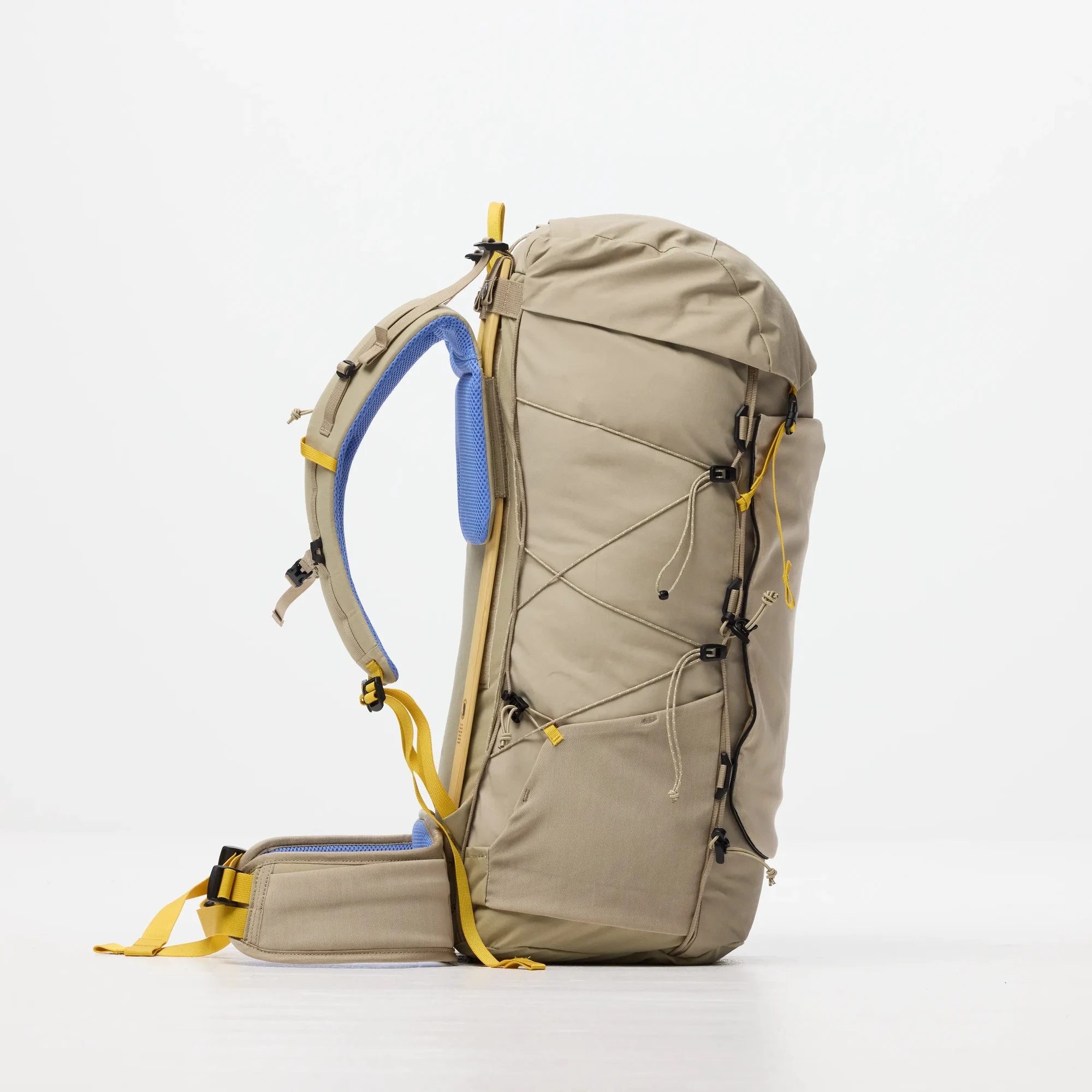 Fjällräven Kajka X-Lätt 45 S/M - Image 3