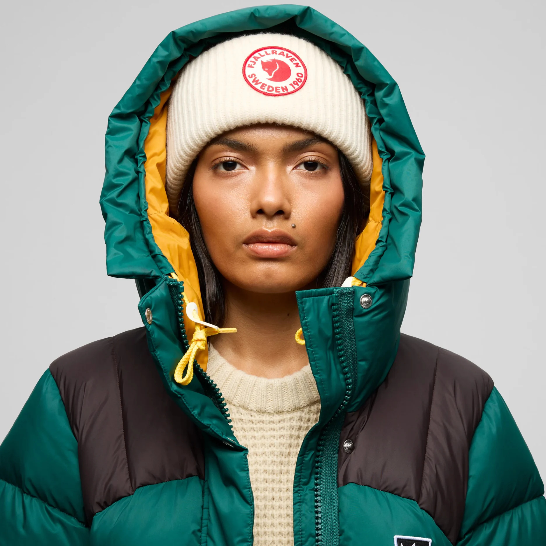 Flerfarget, varm dunjakke Expedition Down Lite Blocked dame