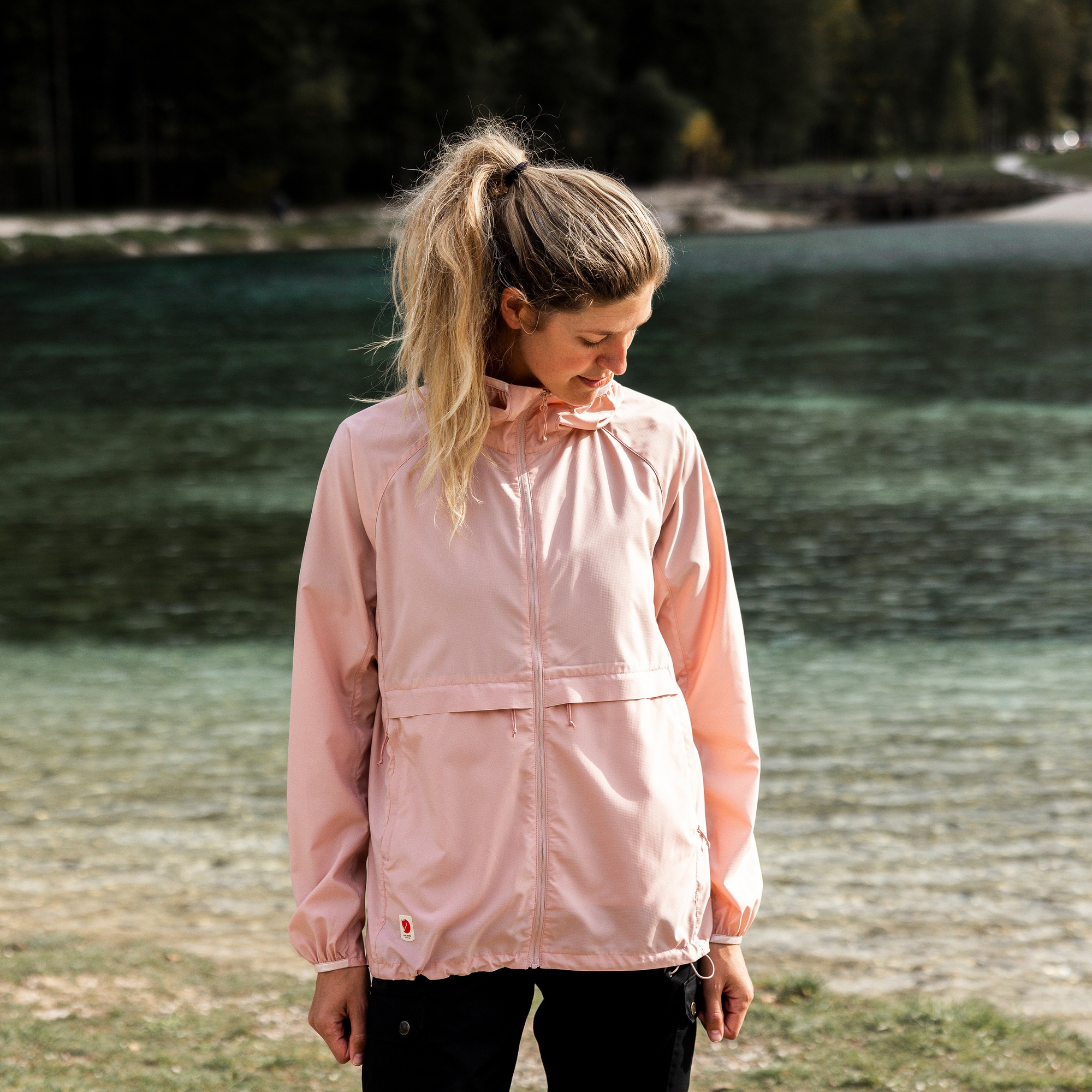 Fjällräven High Coast Wind Hoodie Dame - Image 4