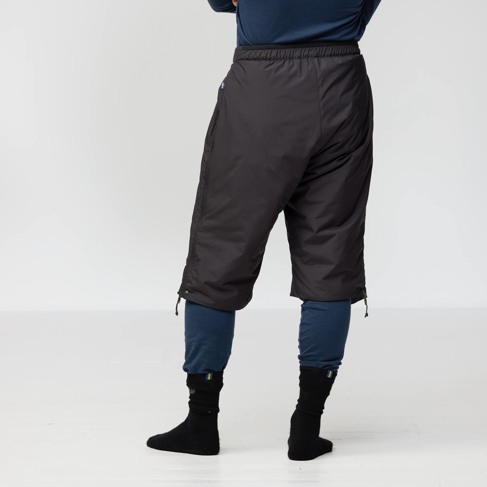 Fjällräven Bergtagen 60 Insulation Shorts - Image 5