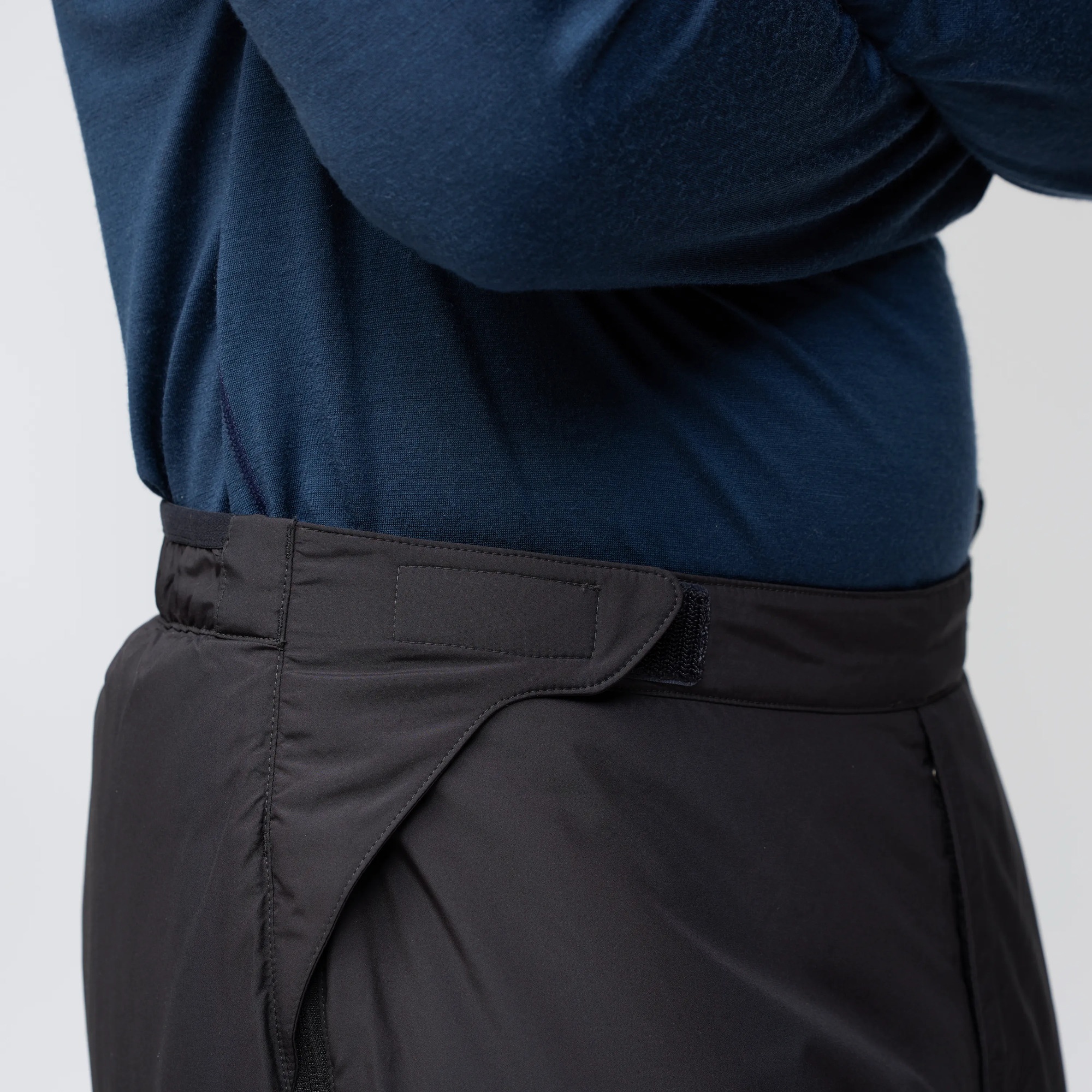 Fjällräven Bergtagen 60 Insulation Shorts - Image 7