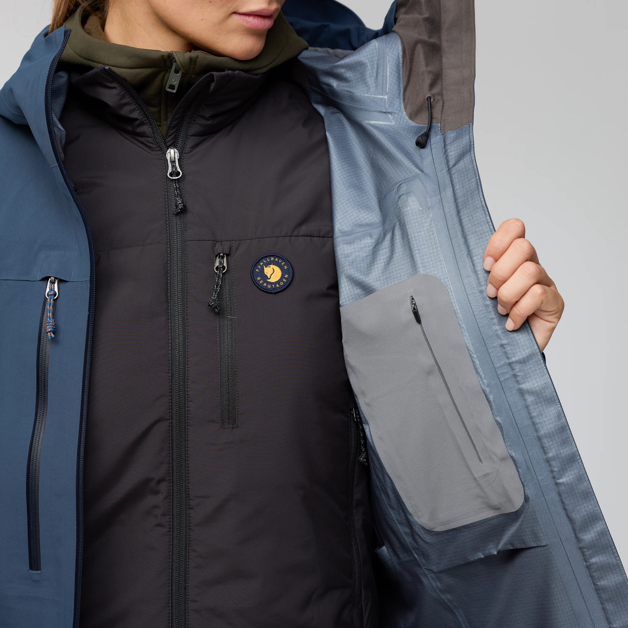 Fjällräven Bergtagen GTX Pro Jakke Dame - Image 13
